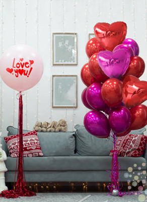 Воздушные шары Композиция из воздушных шаров "Люблю и точка"