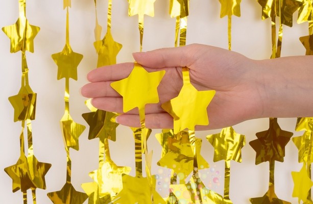 Воздушный шар Часть дождика со звёздами/сердцами/кругами/снежинками/елочками и органза из набора шаров. На 1 шар