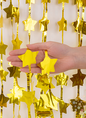 Воздушные шары Часть дождика со звёздами/сердцами/кругами/снежинками/елочками и органза из набора шаров. На 1 шар