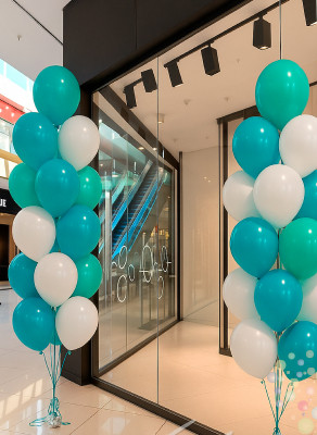 Воздушные шары Оформление входа букетами из шаров "Морской бриз"