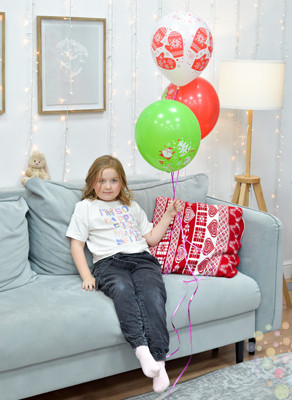 Воздушные шары Шар с новогодним принтом "Варежки и елочки" ассорти
