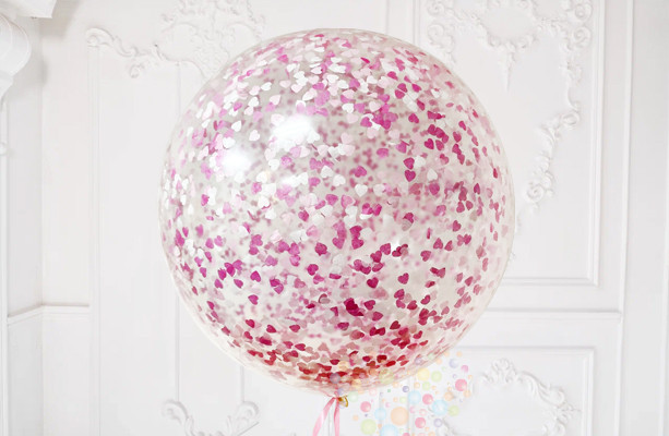 Воздушный шар Большой шар XL с  конфетти "трехцветные сердечки"