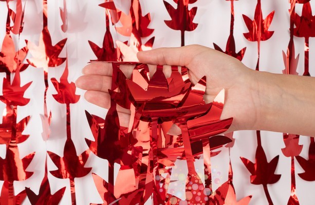 Воздушный шар Часть дождика с кленовыми листиками (цвет на выбор) На 1 шар