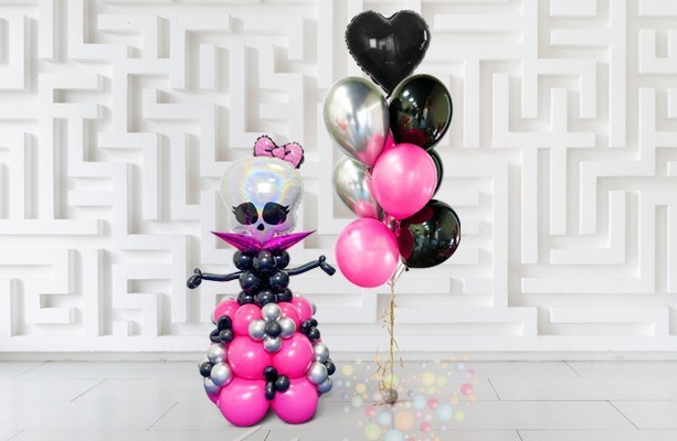 Композиция "Череп в розовом" 