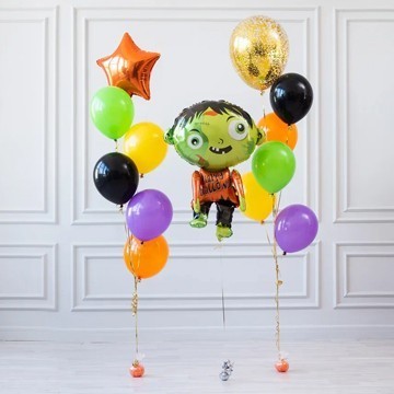 Веселая компания на Хэллоуин 